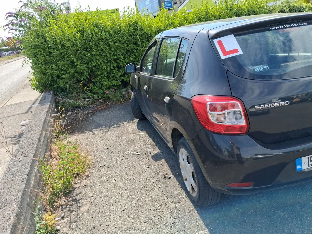 Dacia Sandero 2015 - Image 4