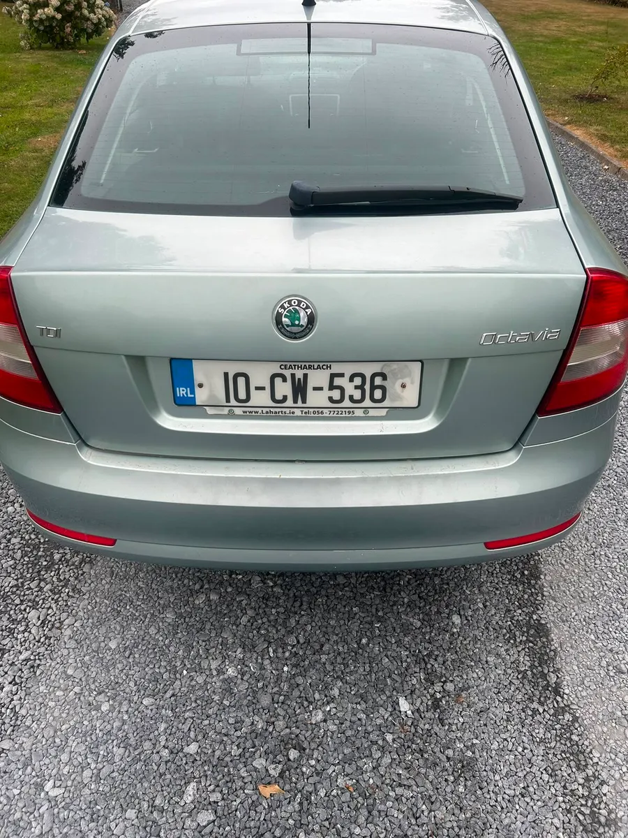 2010 Skoda Octavia - Image 2