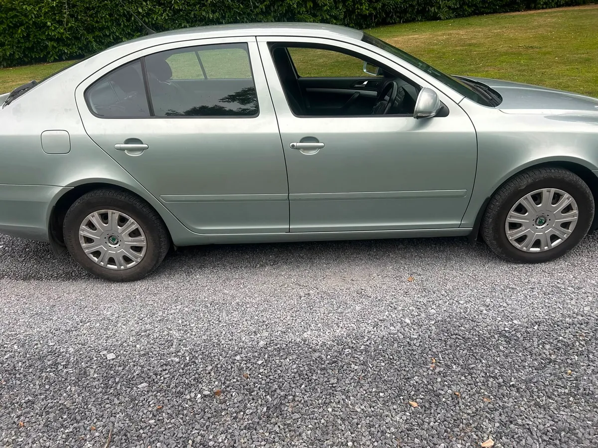 2010 Skoda Octavia - Image 3