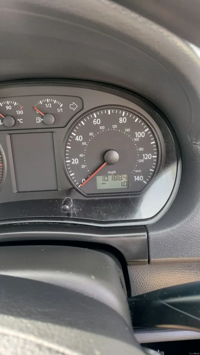 Volkswagen Polo 2009 - Image 3