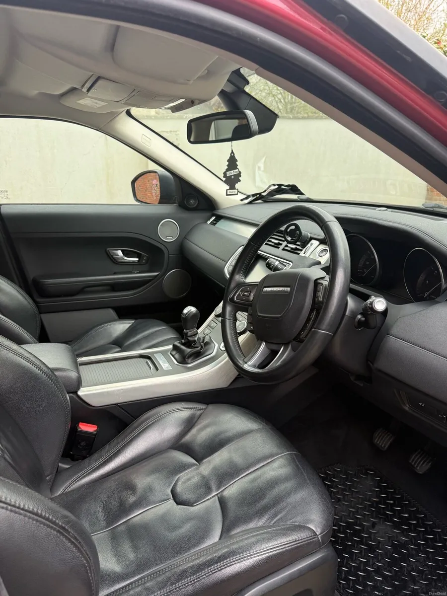 2.2 Diesel Range Rover Evoque - Image 6