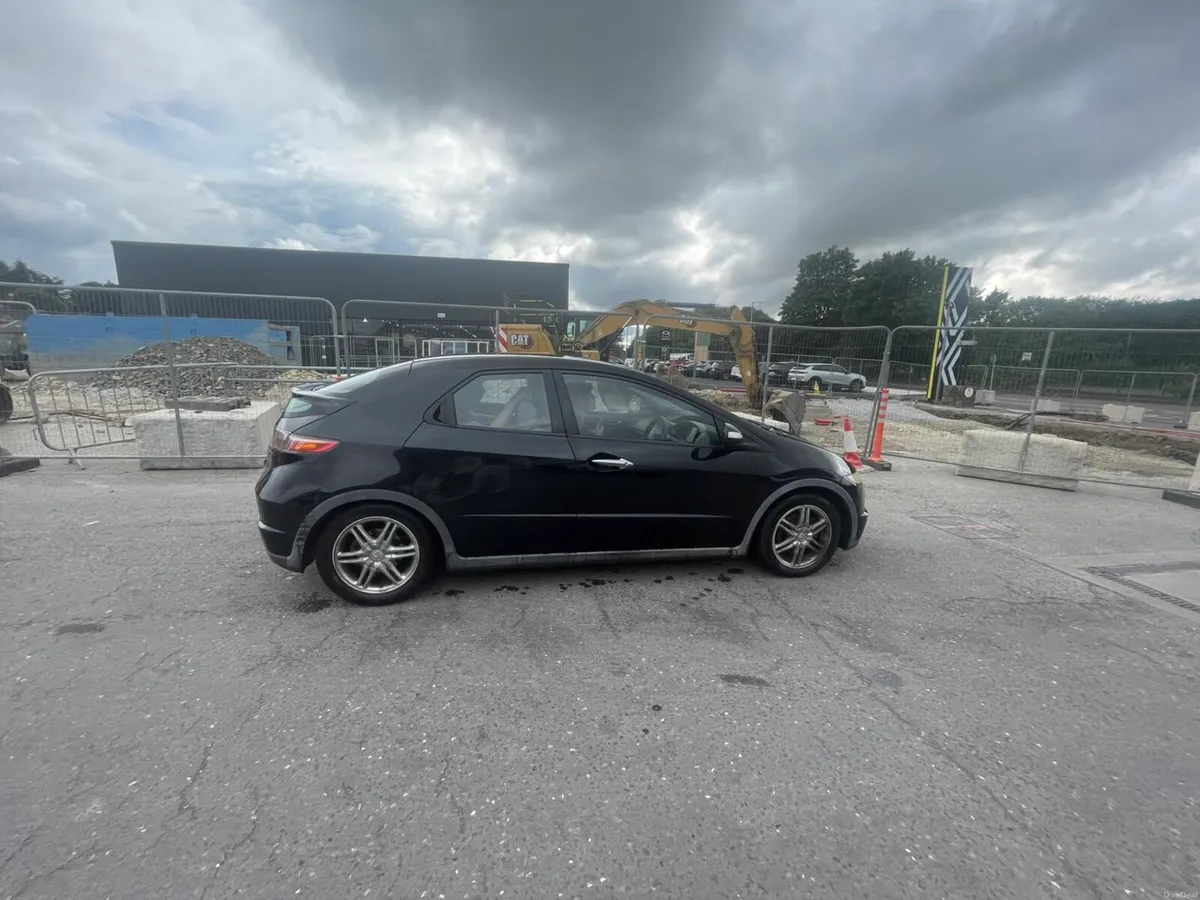 Honda Civic - Image 1