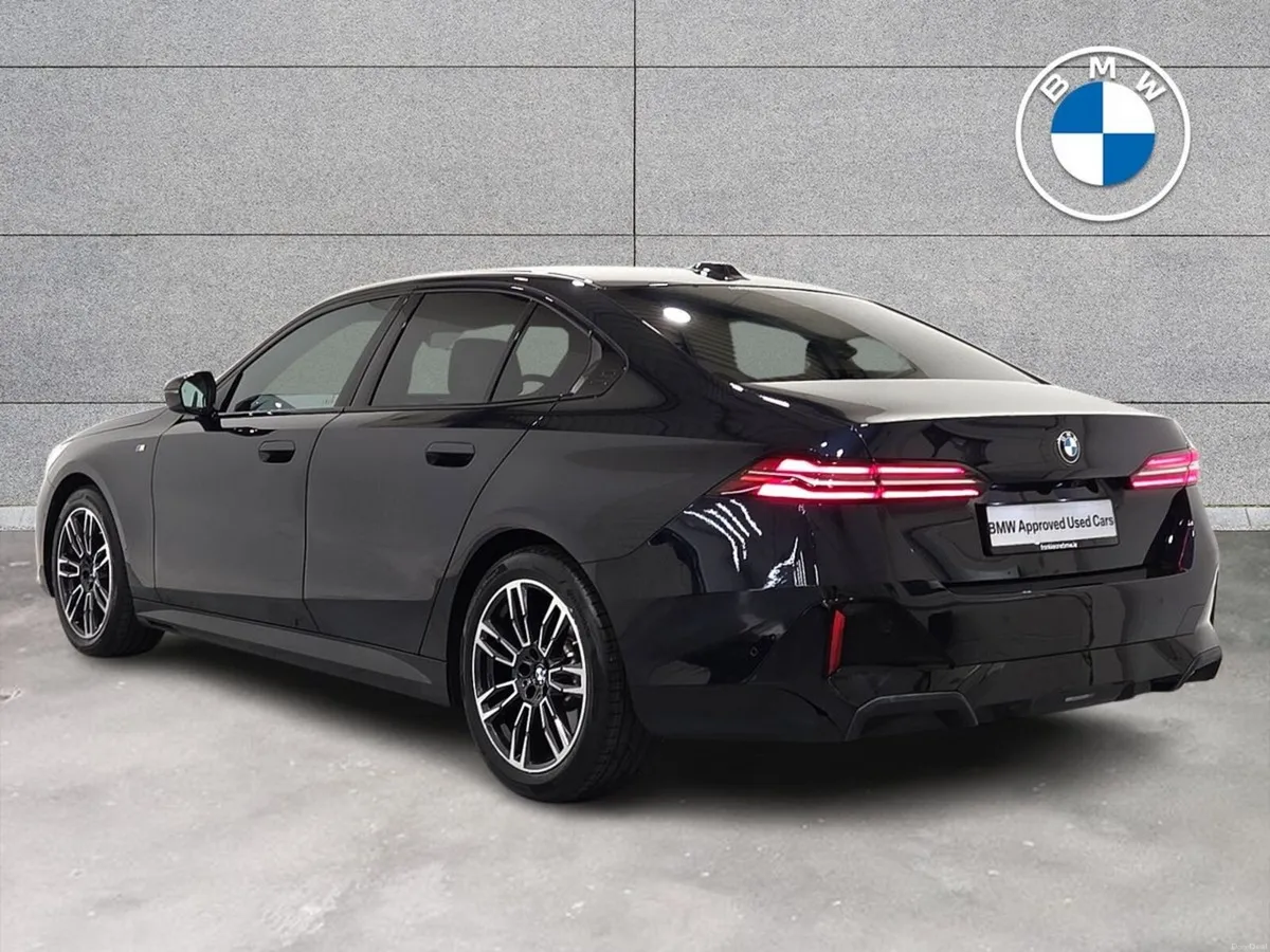 BMW 5-Series 520i M Sport Saloon - Image 2