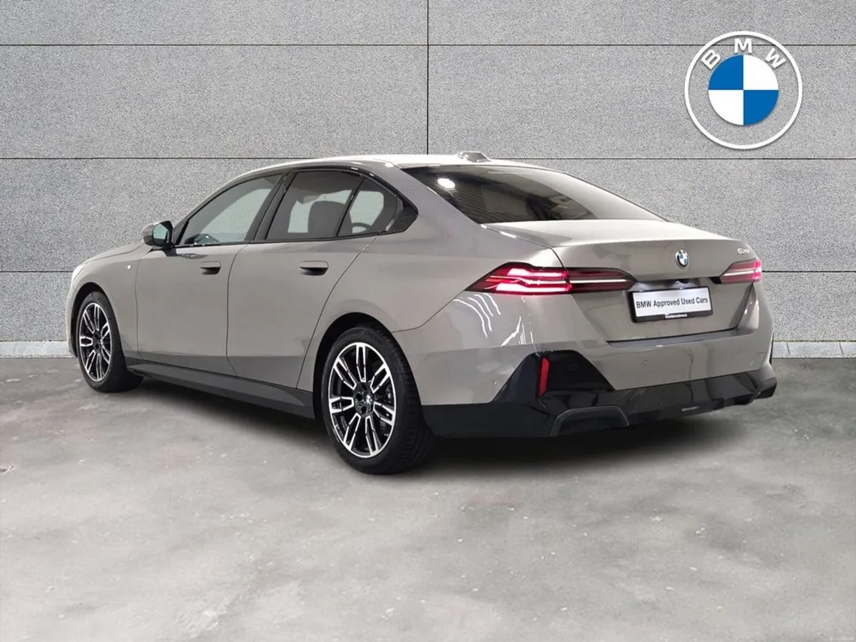 BMW 5-Series 520i M Sport Saloon - Image 2
