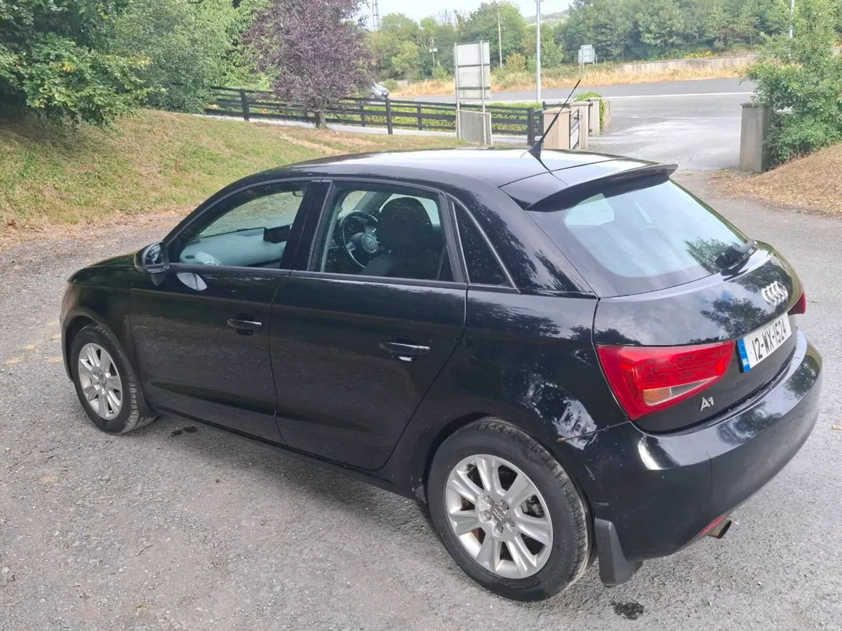 Car - Image 3