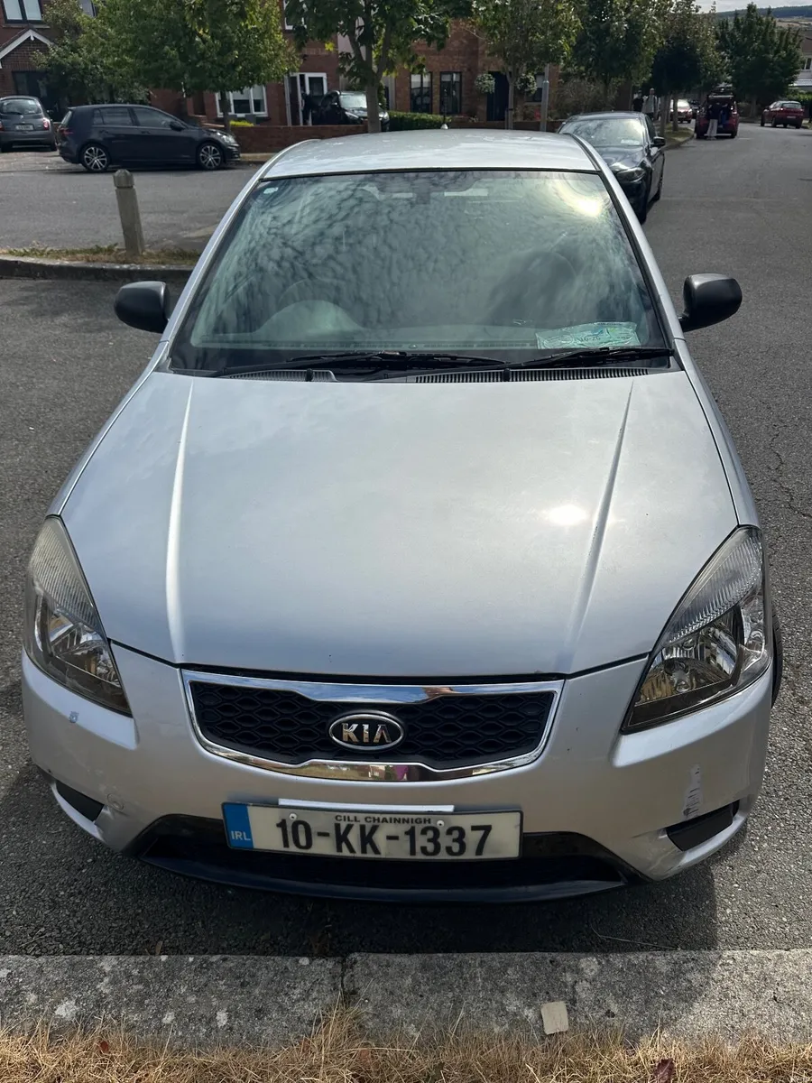 Kia Rio 2010 - Image 1