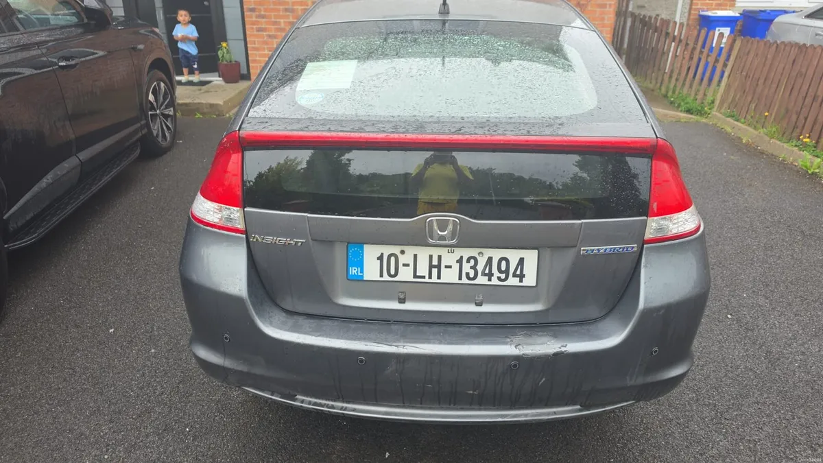 Car - Image 3