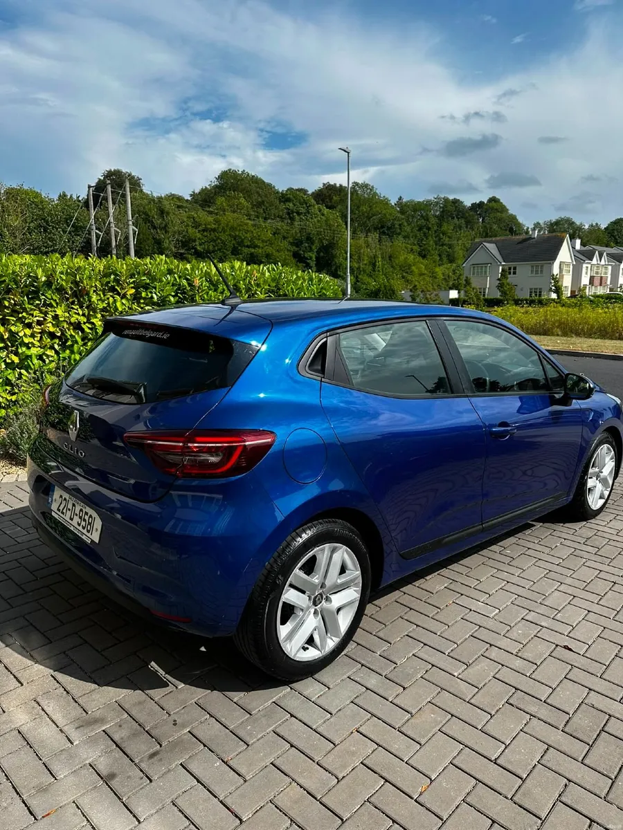 Renault Clio 2022 - Image 6