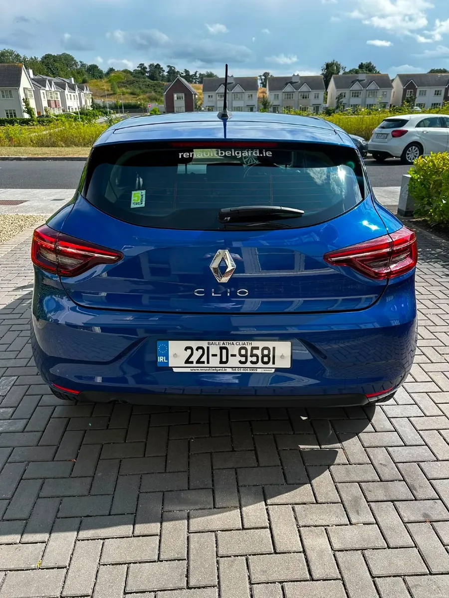 Renault Clio 2022 - Image 5