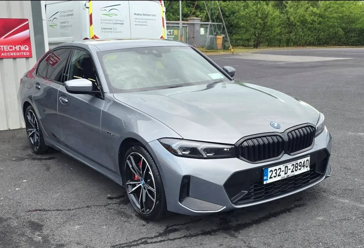 Bmw 330e M SPORT LCI PRO  HUGE SPEC - Image 1