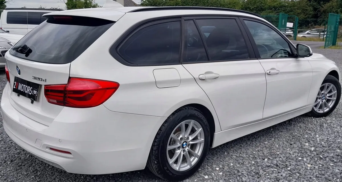 🔵 Bmw 320D SE AUTOMATIC LOW KM - Image 6