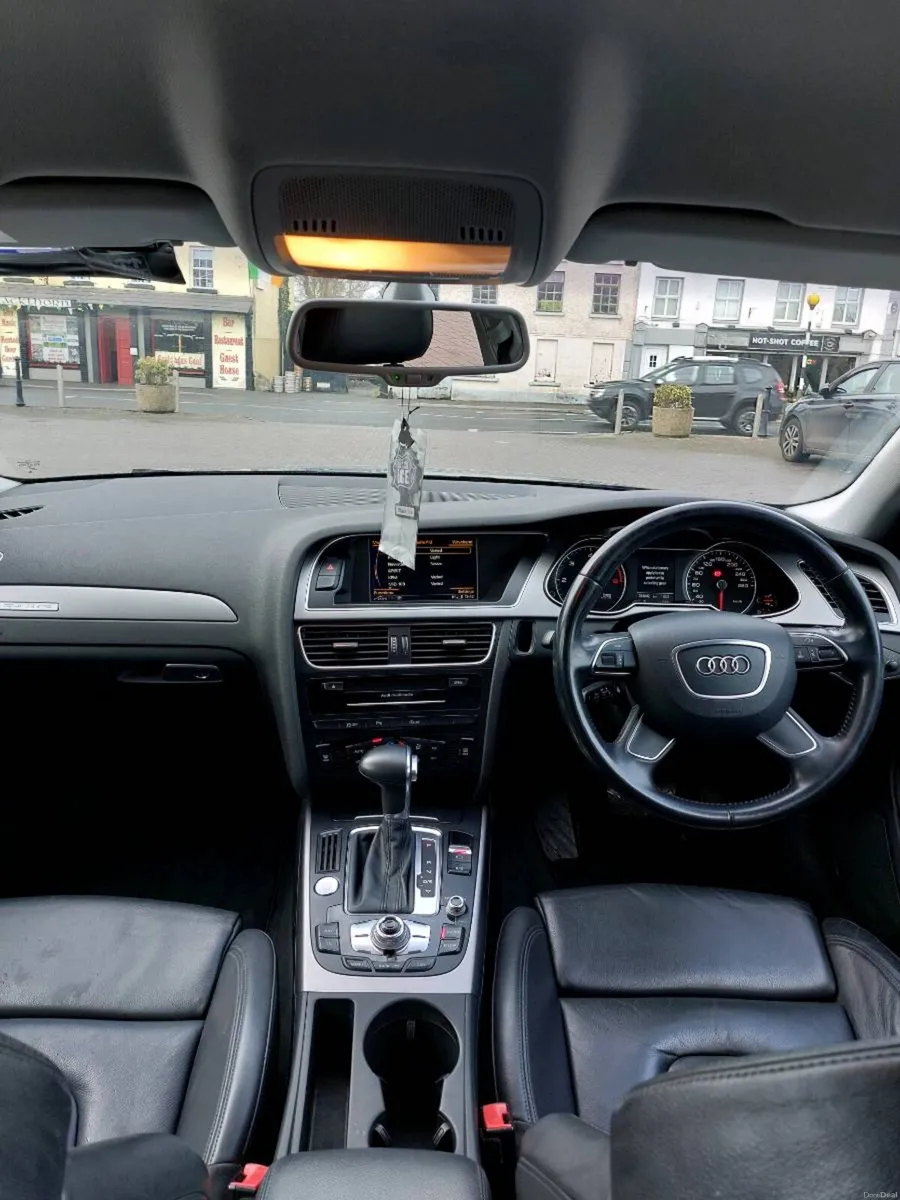 Audi A4 2.0TDI Quattro Estate 177bhp 2015 - Image 5