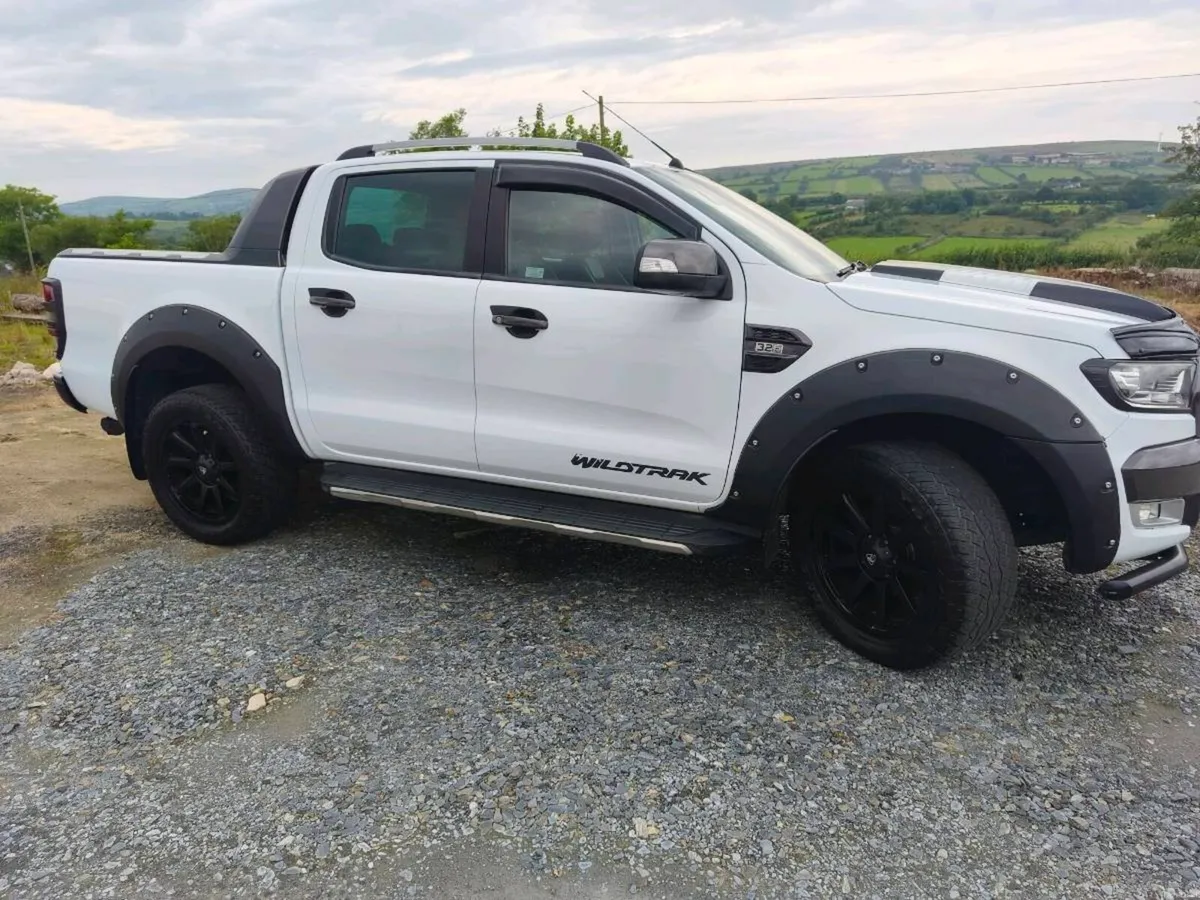 Ford Ranger Wildtrak 3.2 - Image 3