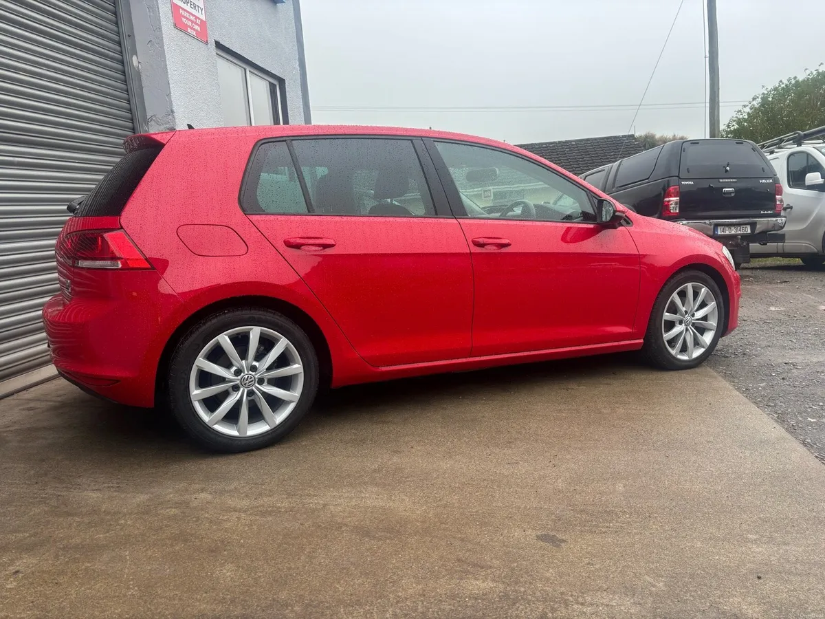 Volkswagen Golf - Image 5