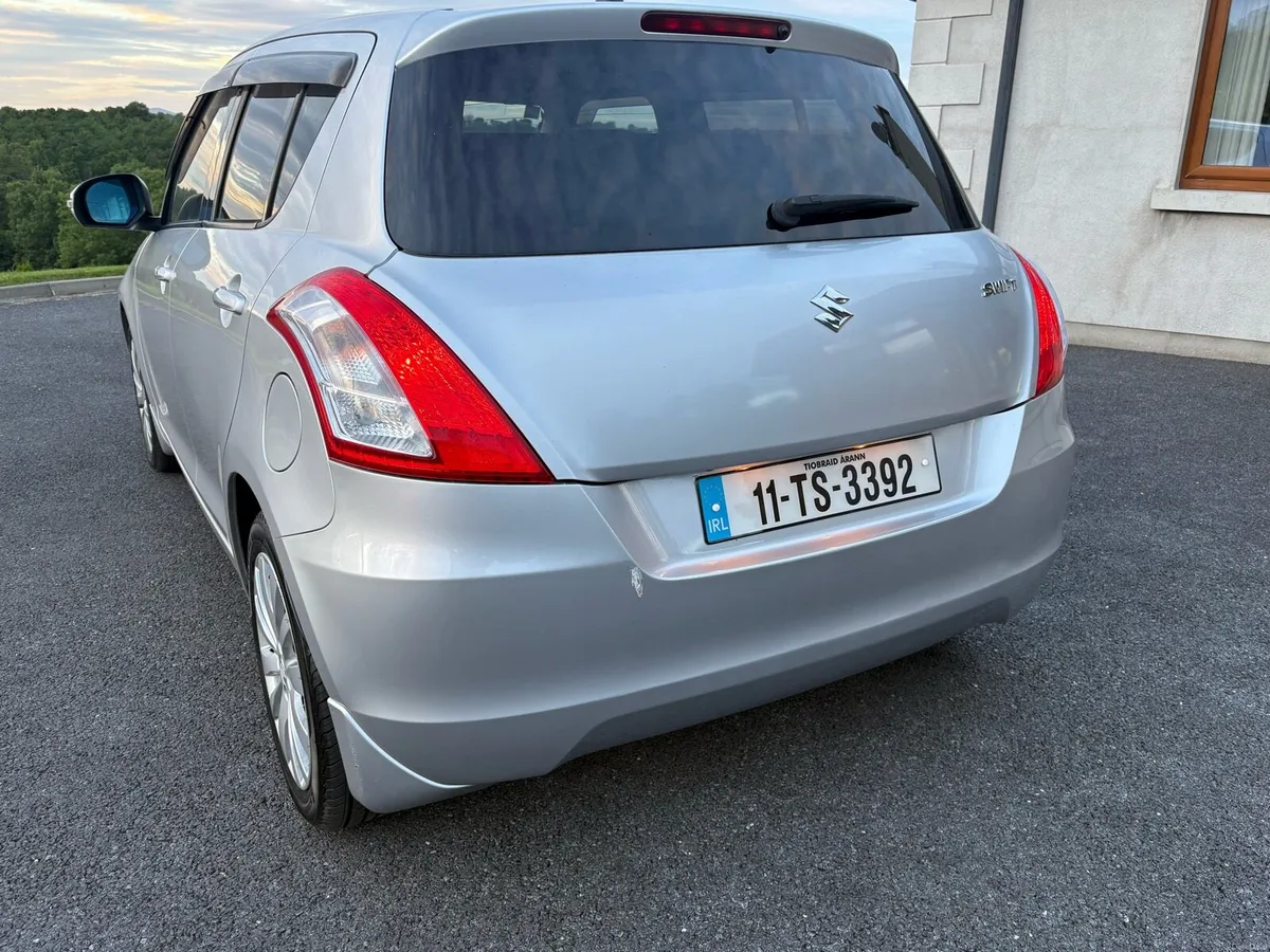 2011 Suzuki Swift - Image 5