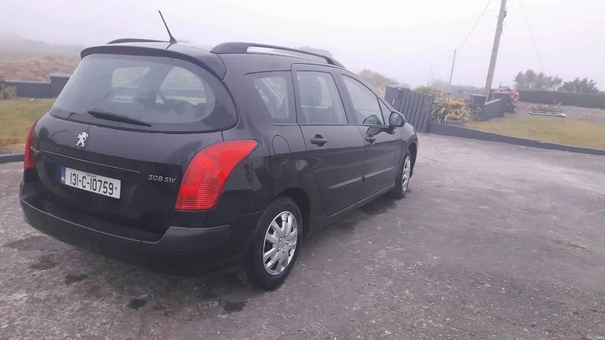 car - Image 4