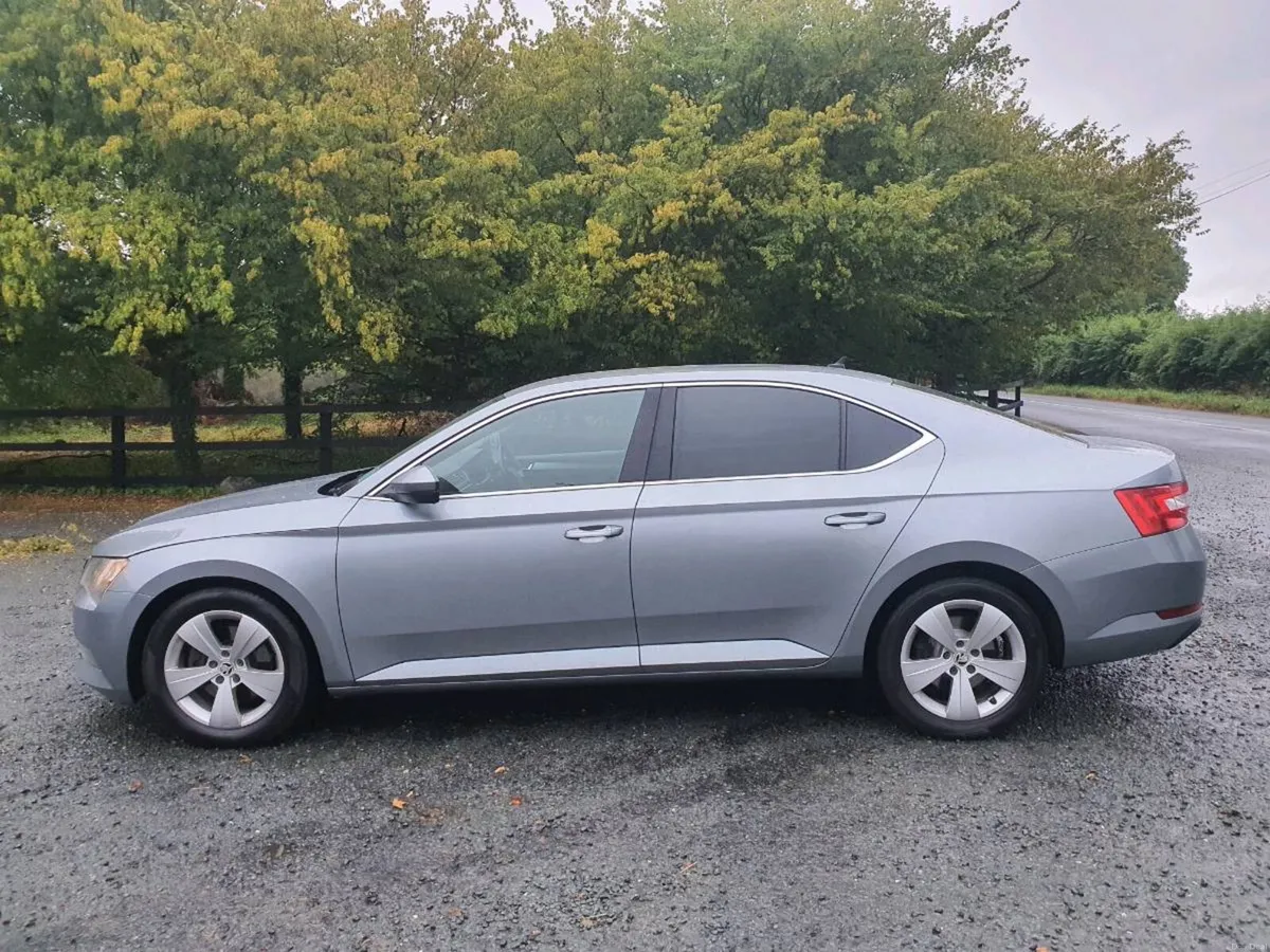 SKODA SUPERB SE NEW NCT 2.0 LTR 150 BHP 2016 - Image 6