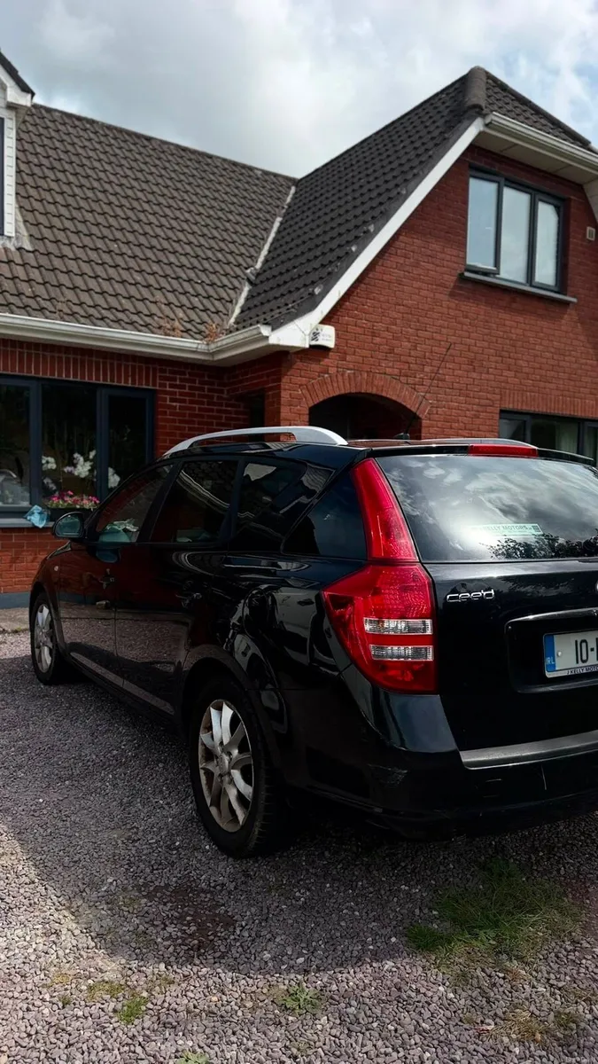 Kia Ceed - Image 2