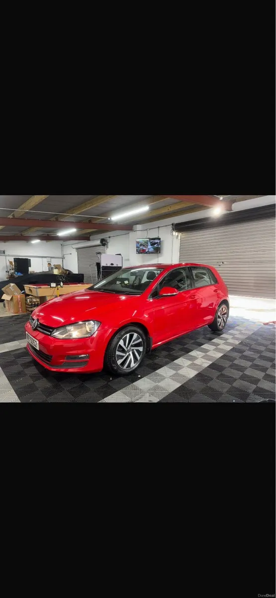VOLKSWAGEN GOLF 1.6TDI Bluemotion Tech Match - Image 1