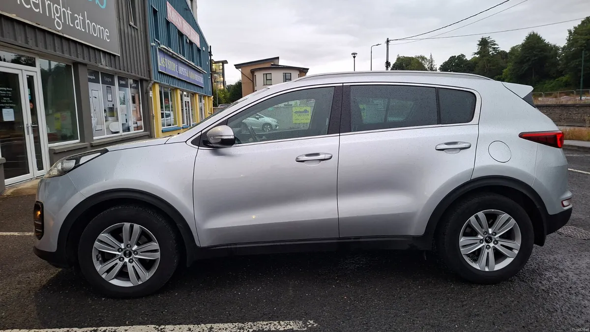 Kia Sportage 2016 1.7 CRDI - Image 3