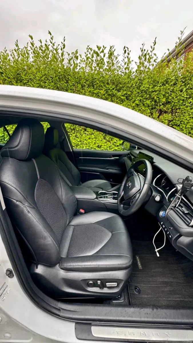 2023 Toyota Camry ( READY FOR TAXI) - Image 6