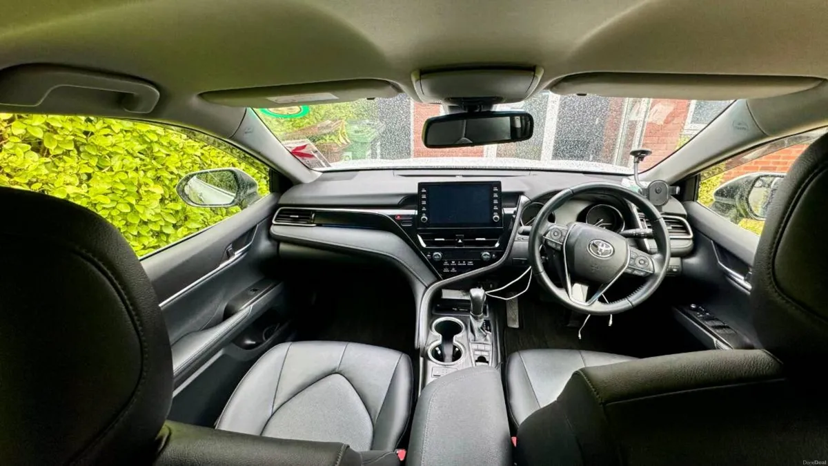 2023 Toyota Camry ( READY FOR TAXI) - Image 4