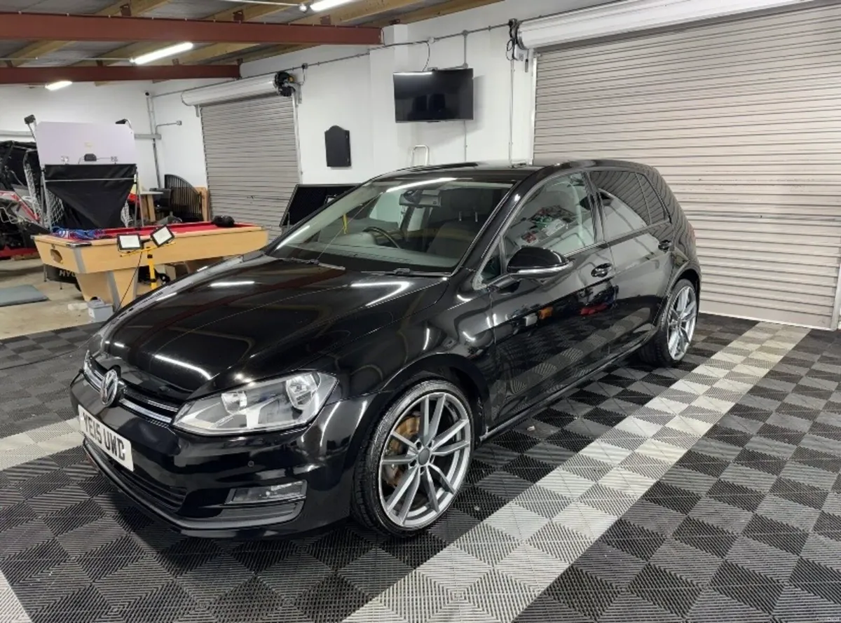 VOLKSWAGEN GOLF 1.6TDI Bluemotion Tech Match - Image 2