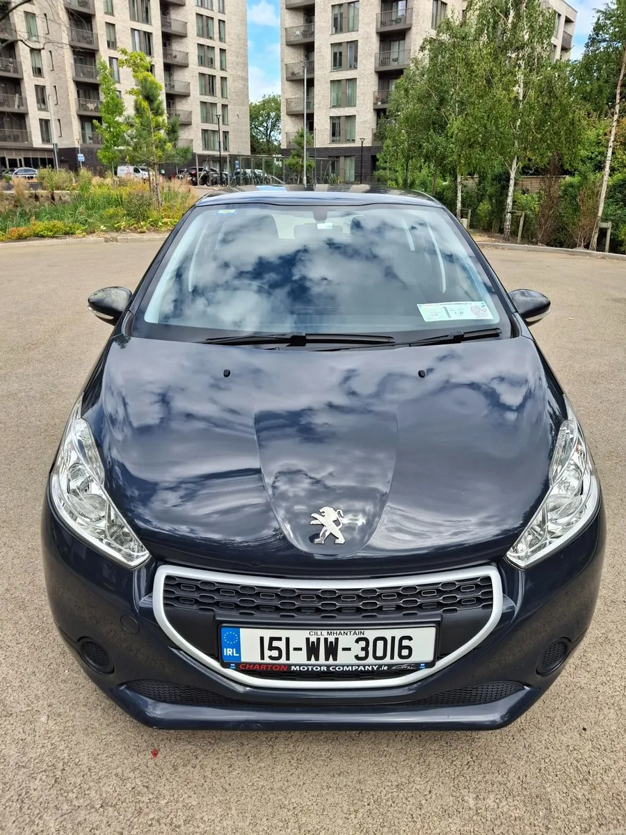 Peugeot 208 2015 1.0l petrol - Image 6