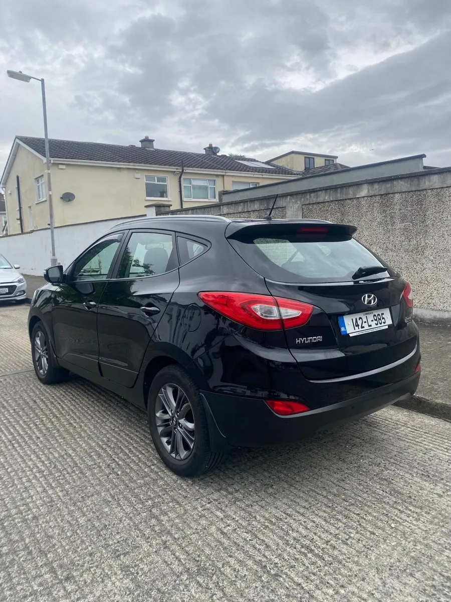 Car - Image 6