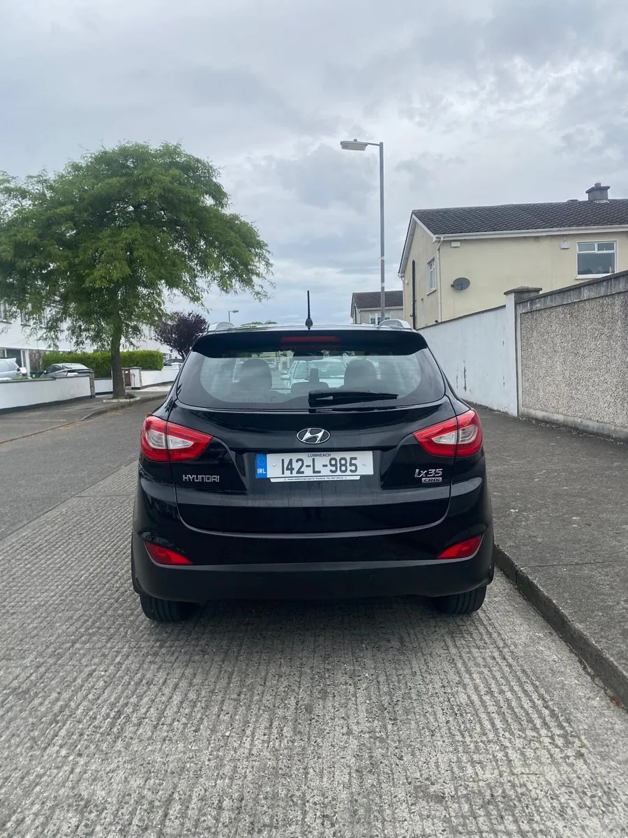 Car - Image 4