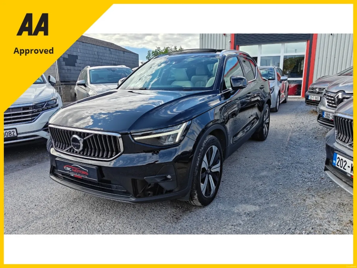 Volvo XC40 2022 Ultimate T5 1.5 PHEV 43267 Kms - Image 6