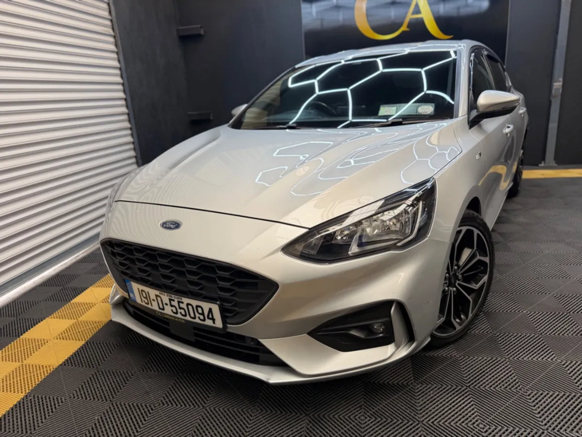 Ford Focus 1.5 TDCI ST-LINE X 120PS - Image 4