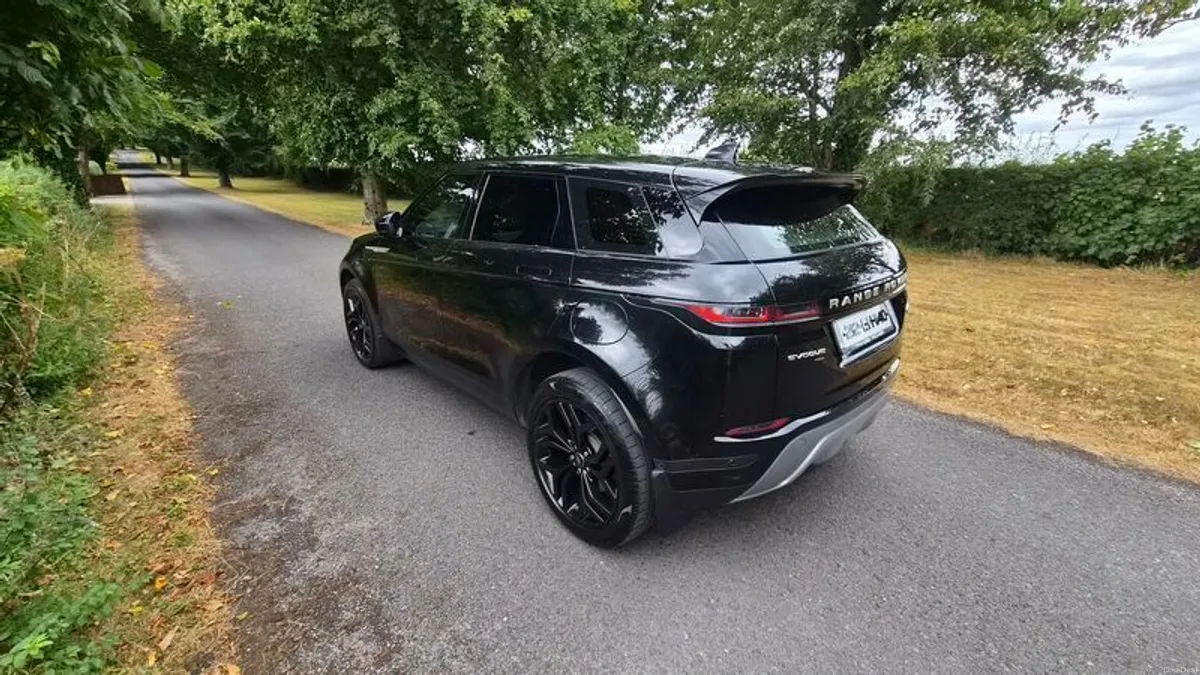 2021 Land Rover Range Rover Evoque - Image 4