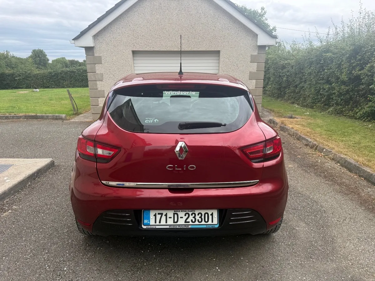 Renault Clio 2017 - Image 2