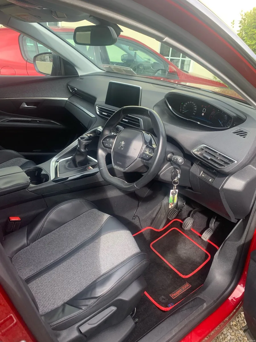 Peugeot 3008 HDI Allure/ T belt done/srvce history - Image 6