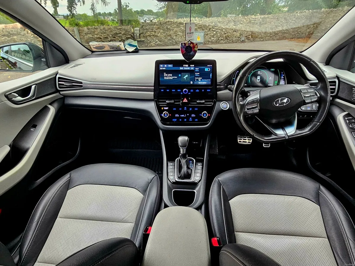 HYUNDAI IONIQ PLUGIN HYBRID 1.6 PETROL 2021 AUTO - Image 4