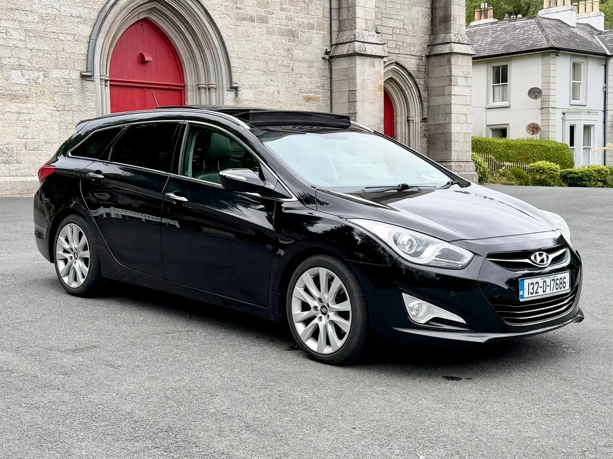 HYUNDAI I40 BRAND NEW NCT 03/27 AUTOMATIC - Image 1