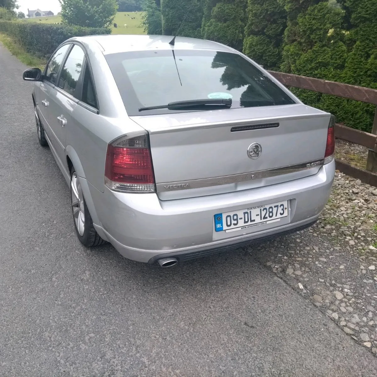 2009 Vectra - Image 3