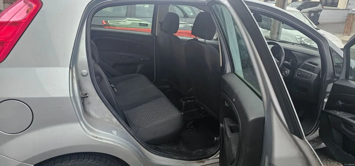 Fiat Grande Punto 1.2 Sport 5DR, 2010 - Image 3