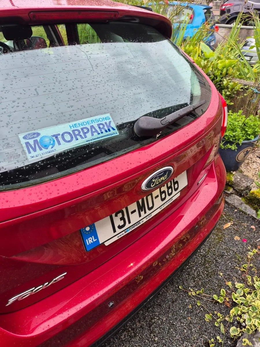 Ford Focus 2013 - Image 2