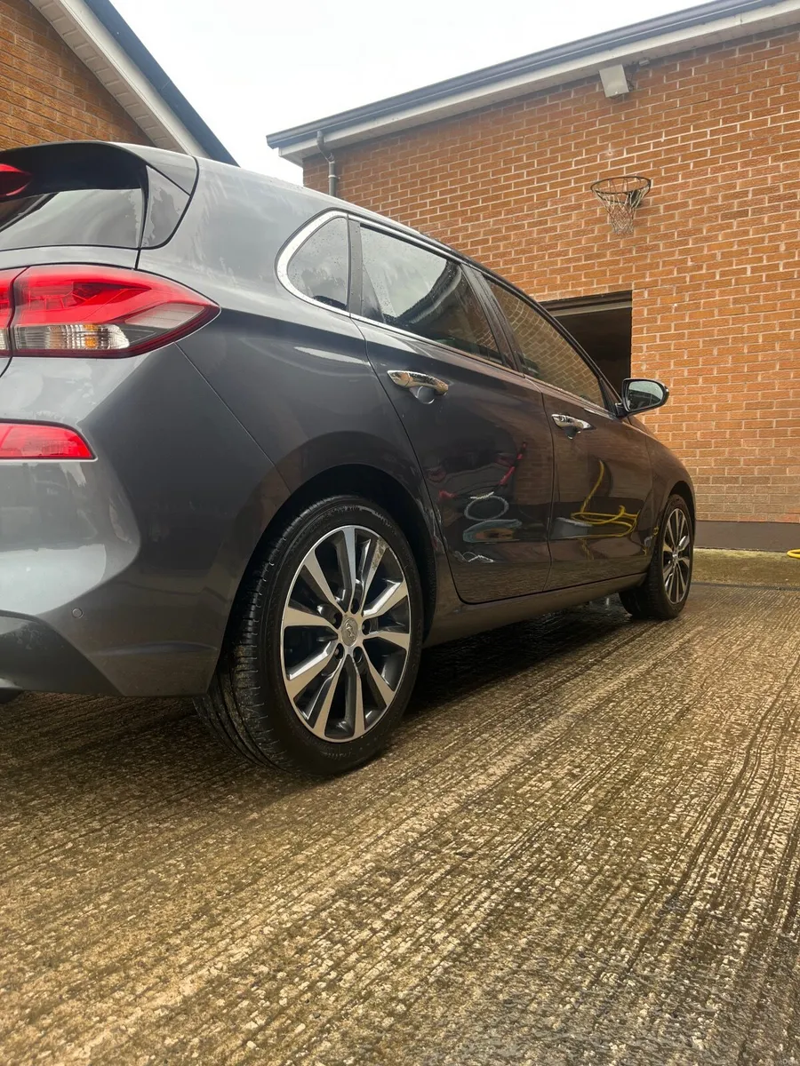 Hyundai i30 2018 - Image 3