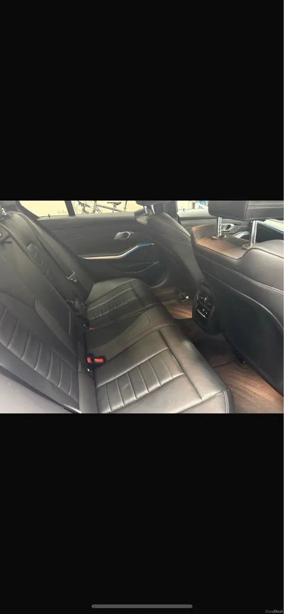Car - Image 4