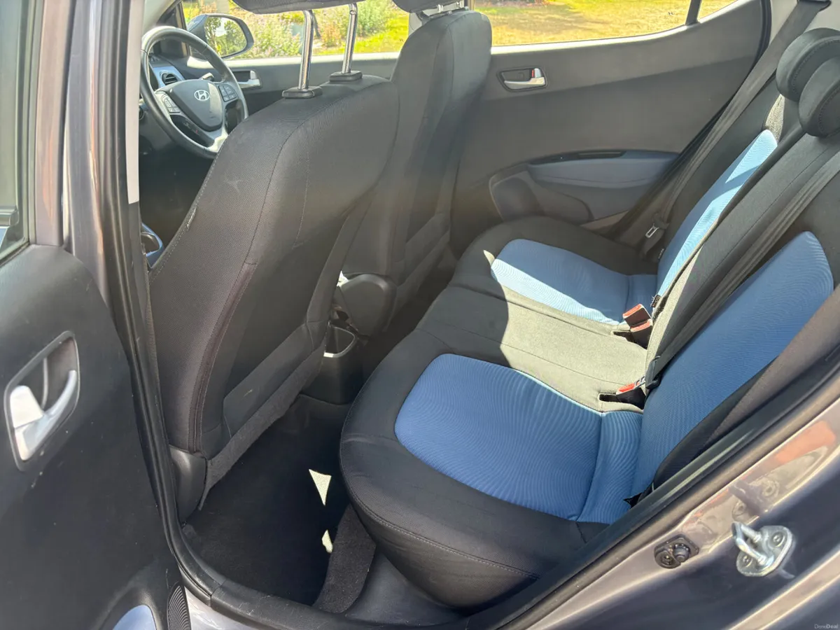 2018 Hyundai i10 1.0 Deluxe - Image 4