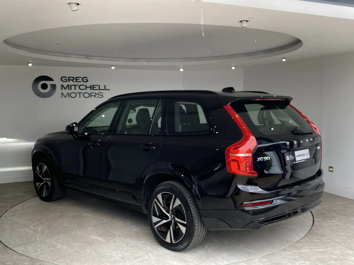 Volvo XC90 2022 - Image 5