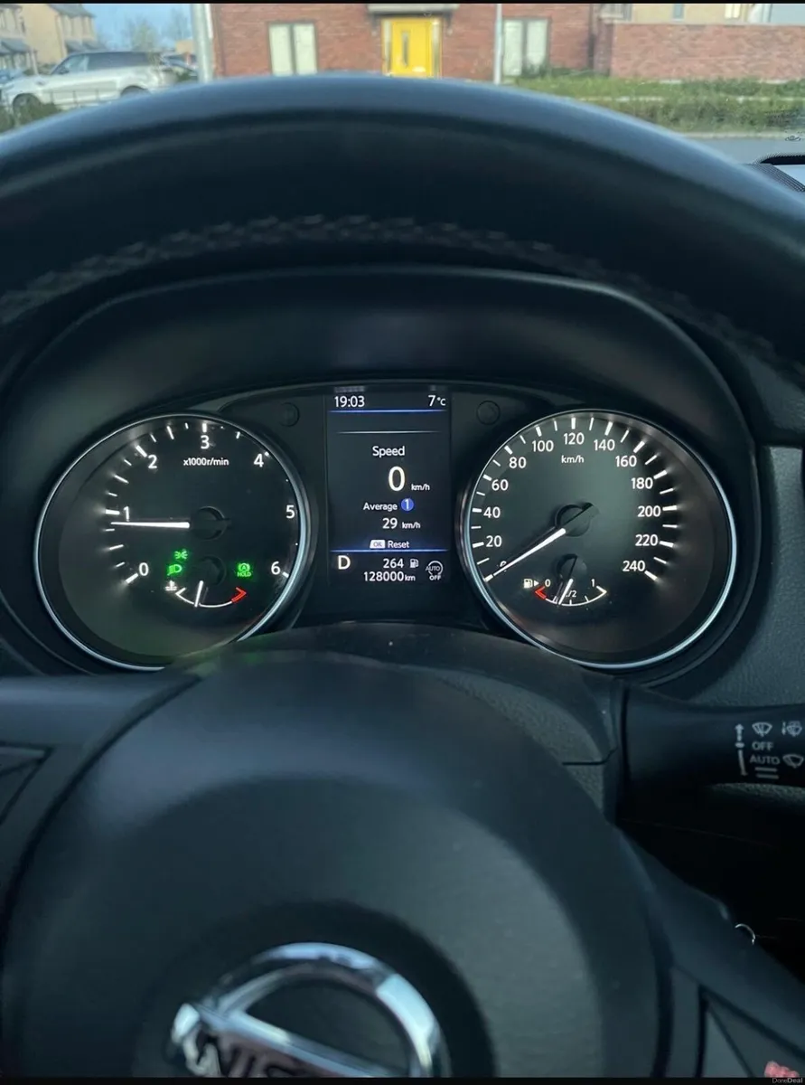 Nissan Qashqai - Image 6