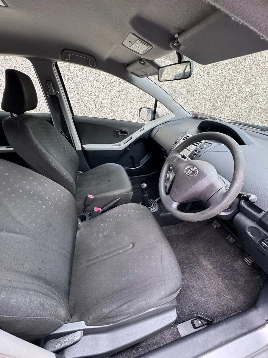 Toyota Yaris 1.0 Petrol 2006. New NCT - Image 4