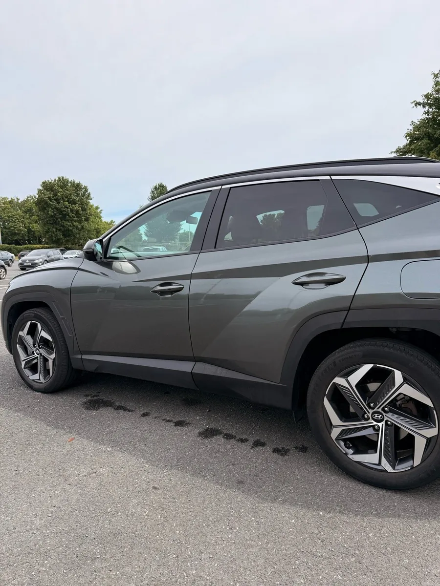 2021 Hyundai Tucson Executive Plus Hybrid - 39k km - Image 3