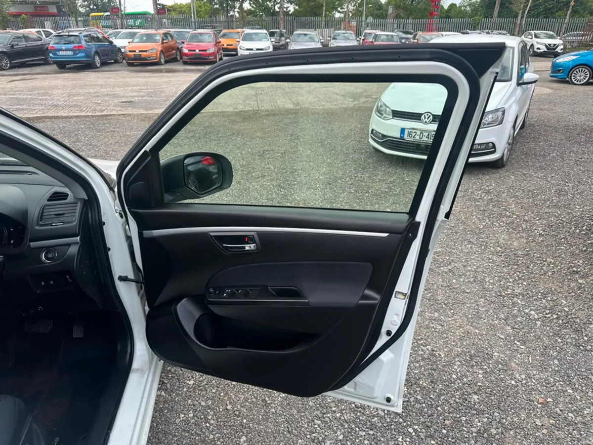 Suzuki Swift 1.2L PETROL AUTOMATIC - LOW MILEAGE ( - Image 6