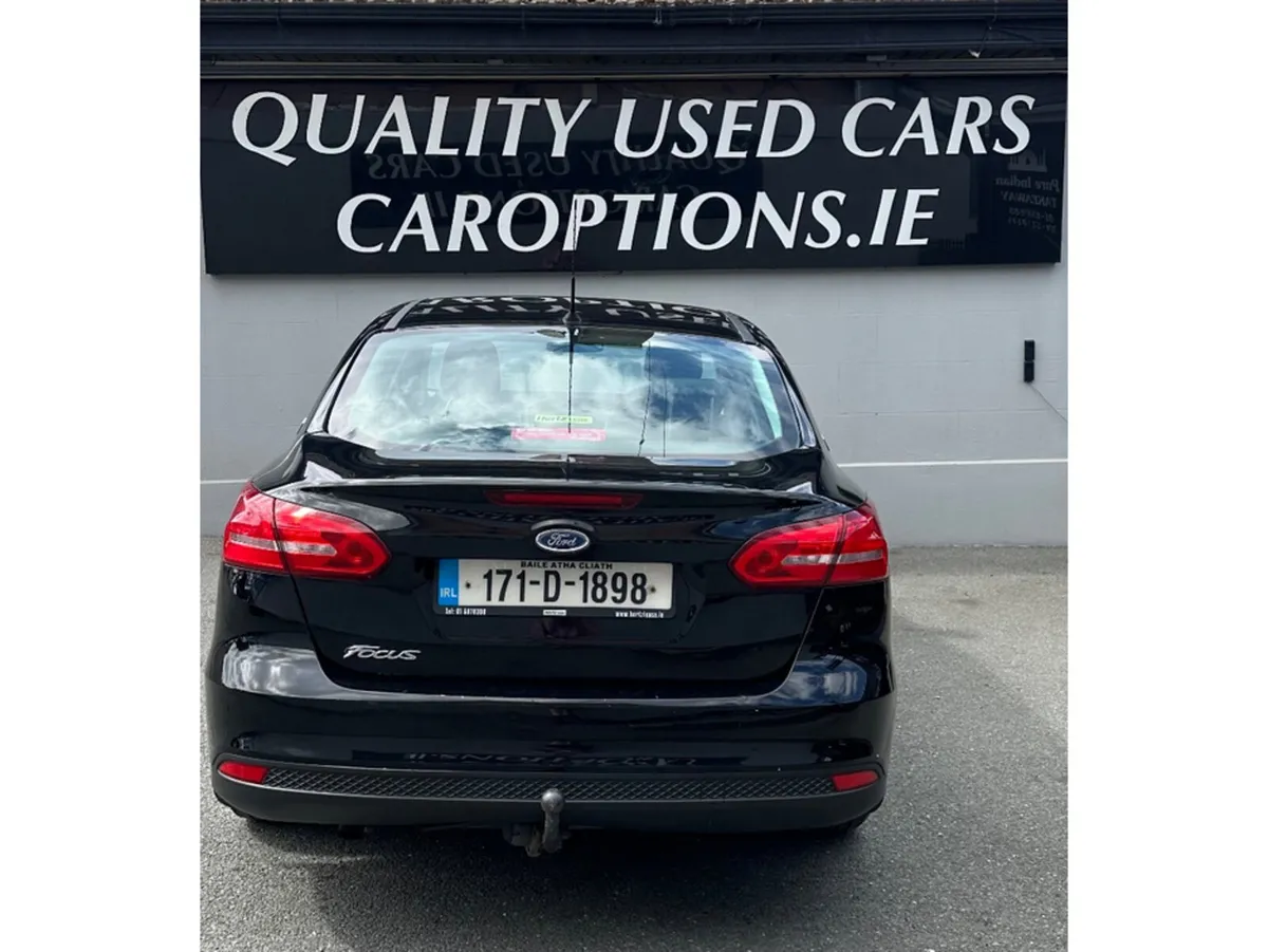 Ford Focus TITANIUM 1.5 TD 95PS 6SPEED 4DR - Image 6