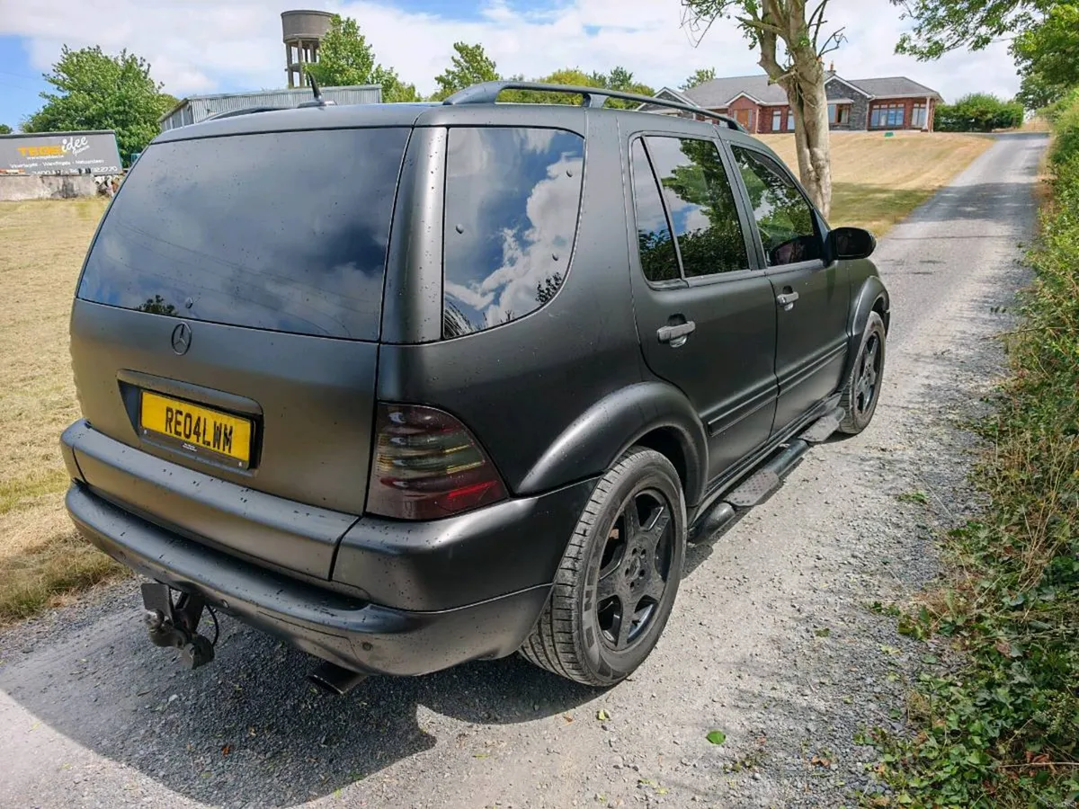 Mercedes ML270 AMG - Image 5